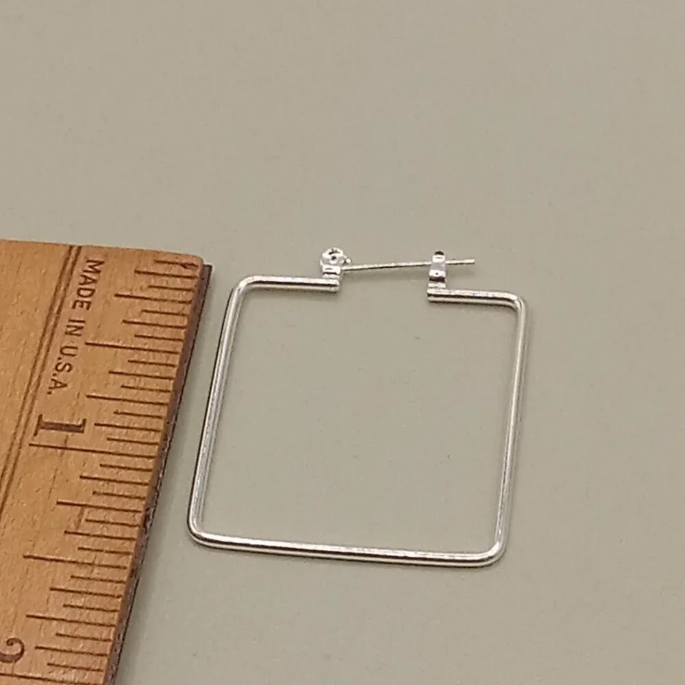 Square Silver Tone 6 Pair Earrings Pierced Set Everyday Light Weight - Picture 4 of 7